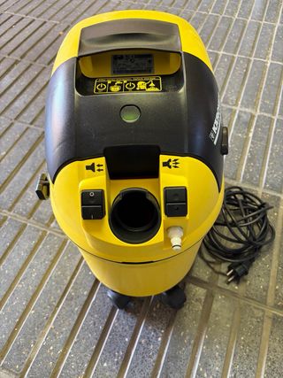 Aspiradora de Sólidos y Líquidos Karcher SE 3001
