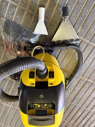 Aspiradora de Sólidos y Líquidos Karcher SE 3001