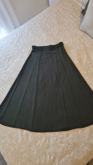 Falda Zara verde oliva