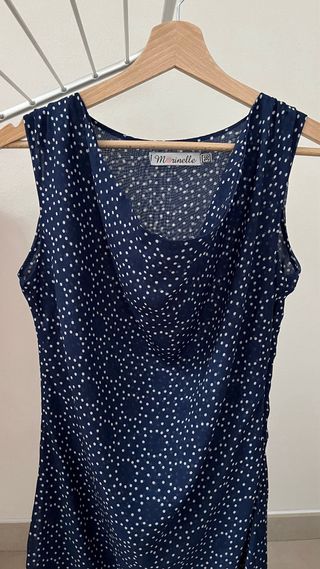 Summer dress made of thin fabric with a belt.