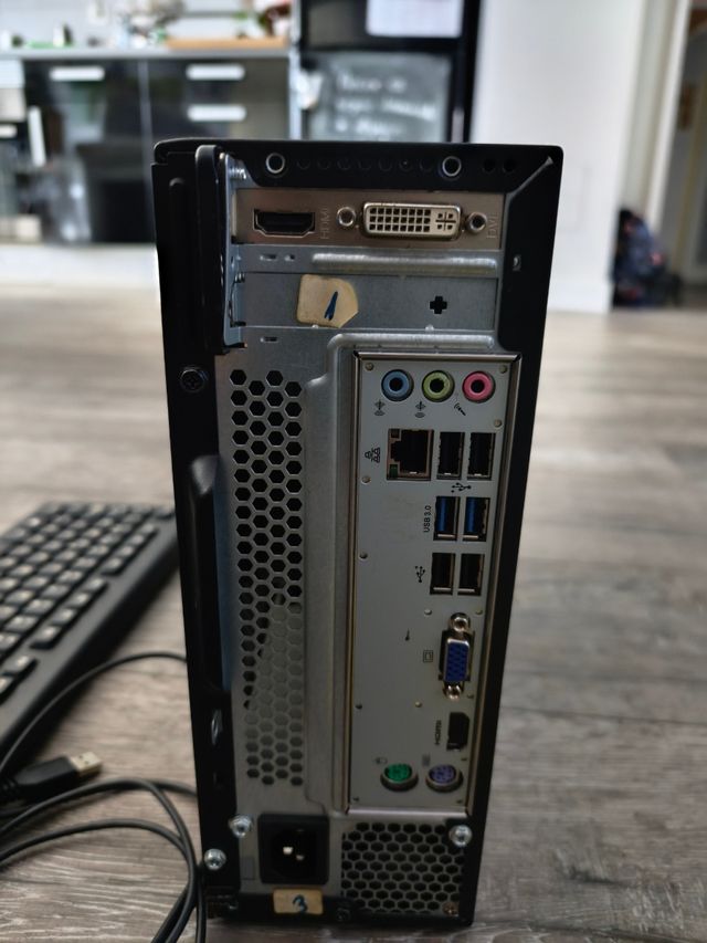 Acer Aspire X3995 PC Intel i5 Windows 10 pro