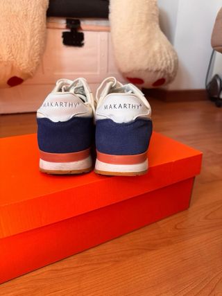 Zapatillas Makarthy Azul y Blanco