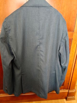 Americana de caballero azul/gris