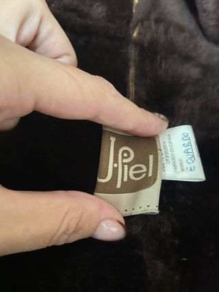 Chaquetón de piel marrón de alta calidad