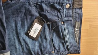  Vaqueros Armani Exchang Nuevos con etiquetas