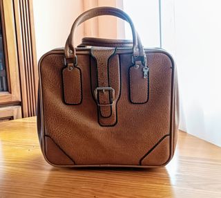 Maletín vintage. Precio negociable.