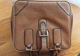 Maletín vintage. Precio negociable.