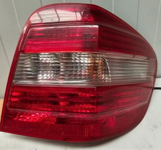 2 Pilotos Traseros Mercedes ML 320 W164