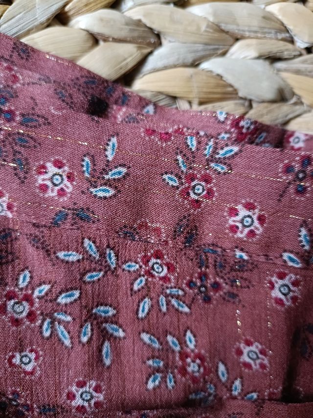 Minifalda niña Scalpers NUEVA.Burdeos Talla 14