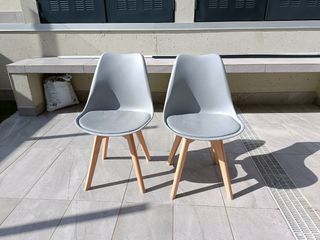 Set di 2 sedie nordiche grigie