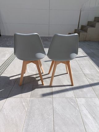 Set di 2 sedie nordiche grigie
