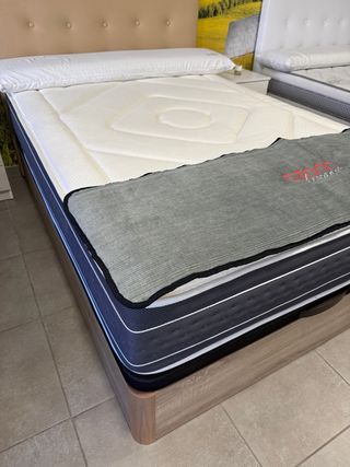 Colchónes Infinito Premium muelles+ visco latex.