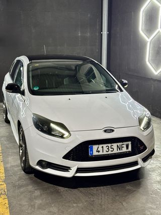 Ford Focus ST 250 caballos