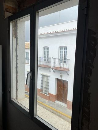 Ventana aluminio abatible 110x120cm (dos ventanas)