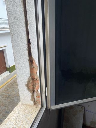 Ventana aluminio abatible 110x120cm (dos ventanas)