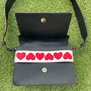 Borsa Twinset nera con cuori rossi