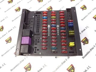 Caja de fusibles Mercedes Actros ATEGO  0015430615 8JE 007377-00
