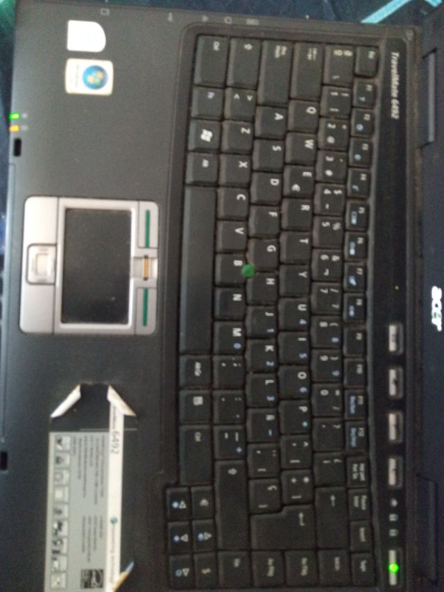 Portátil Acer TravelMate 6492