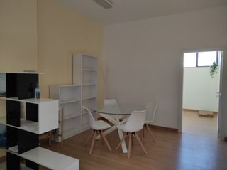 Tavolo rotondo Jysk in vetro e legno