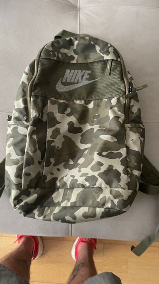 Mochila Nike Camuflaje Verde y Beige