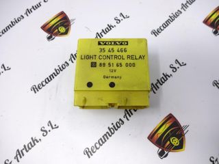 Relé  VOLVO 3545466 895165000  89 51 65 000