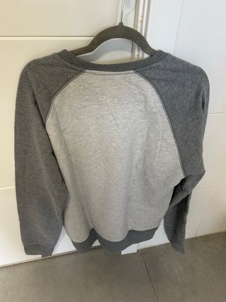 Sudadera GAP Gris y Blanca