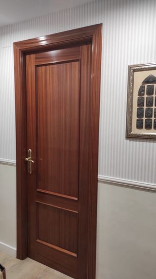 Lote de puertas de madera Sately 
