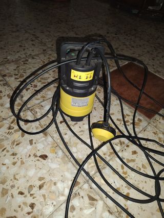Bomba de agua sumergible