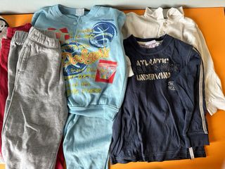 Lotto abbigliamento bambino 3 / 4 anni inverno