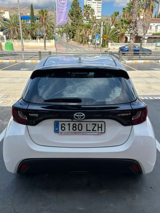 Toyota Yaris Hybrid