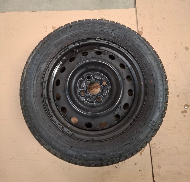 Rueda Toyota 195/65 R15