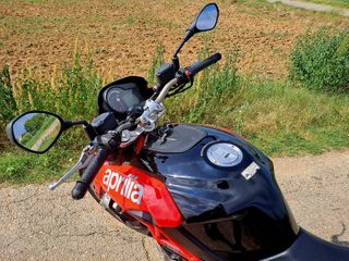 Moto Aprilia Shiver 750 2012