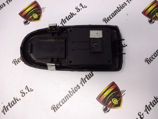 Botonera Elevalunas  IVECO DAILY 69500480