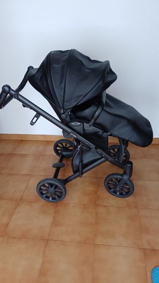Carrito de bebé ANEX negro