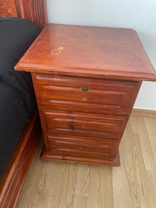 Cama madera maciza, armario y 2 mesitas noche