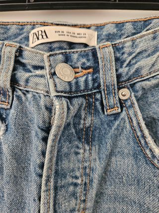 Pantalón vaquero Zara Talla 36