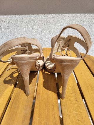Sandalias Gloria Ortiz Beige