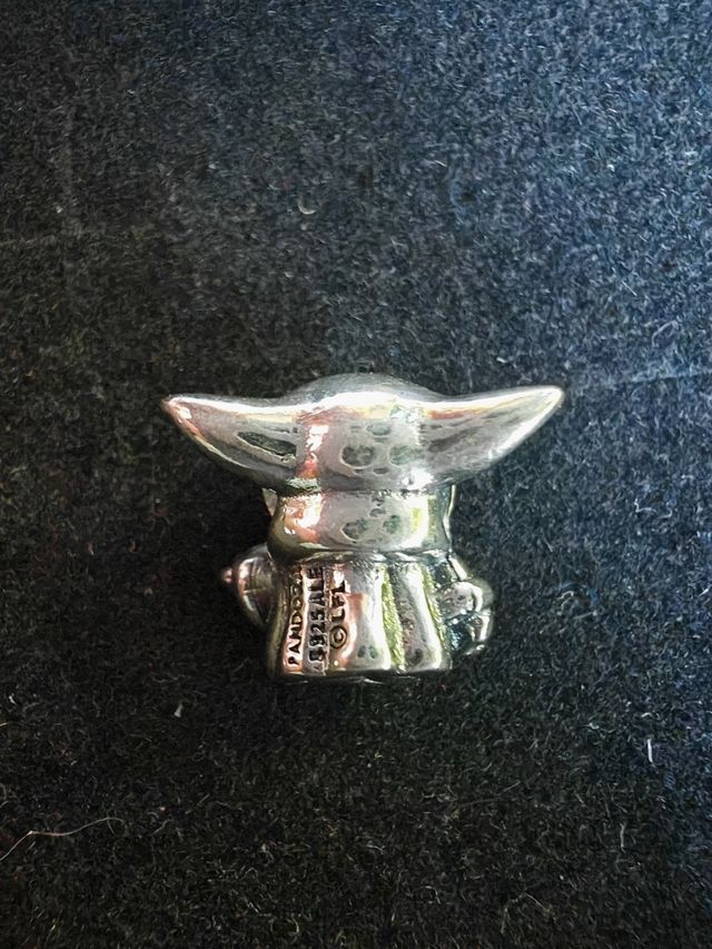 Charm Baby Yoda Mandalorian Plata 925