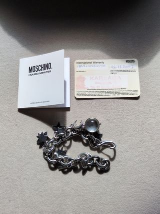Pulsera Moschino estrellas y luna