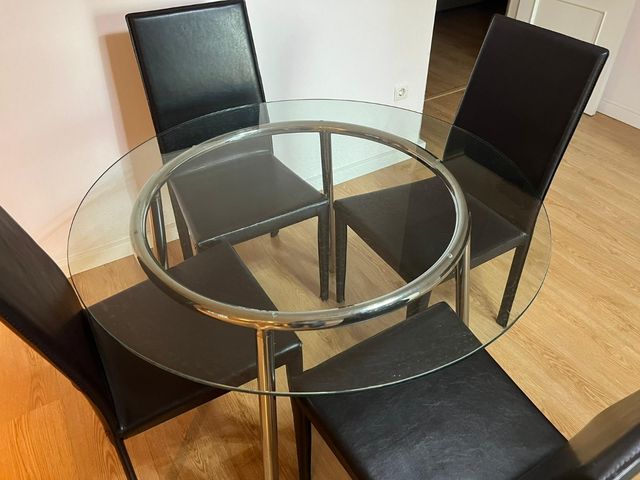 Mesa redonda cristal y metal