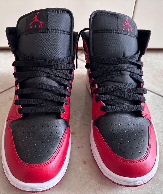 Air Jordan 1 Mid Scarpe Uomo Nero Rosso