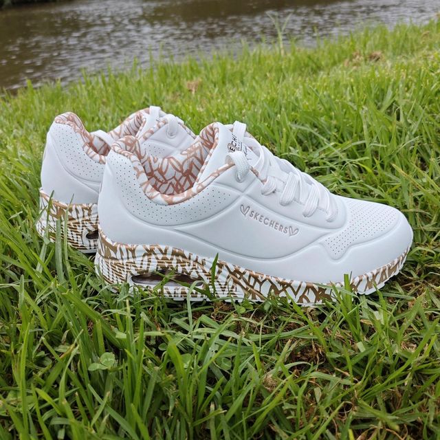 Skechers Uno Loving Love Los Ángeles Oro/Blanco