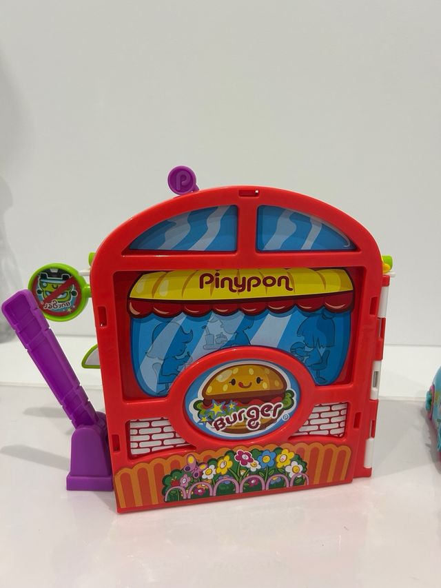 Hamburguesería y Coche Pinypon