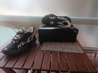 Zapatillas Puma Baloncesto Negras y Blancas