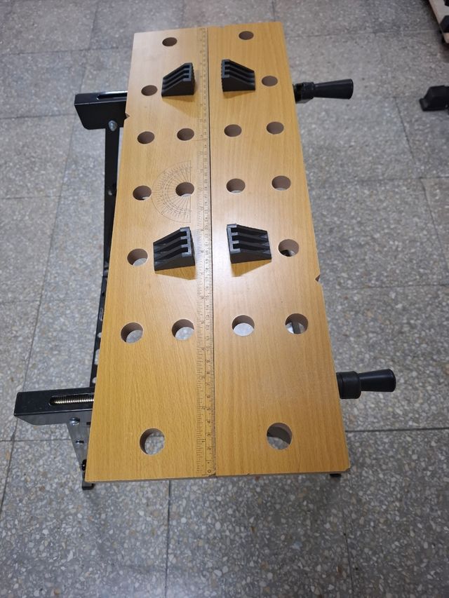 Mesa de trabajo plegable