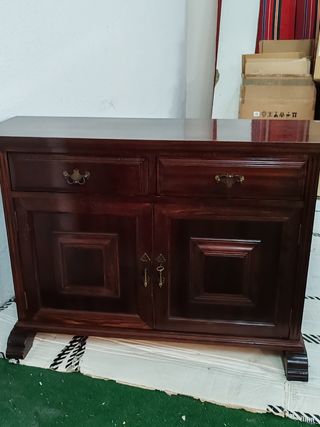 Mueble de entrada de madera color café