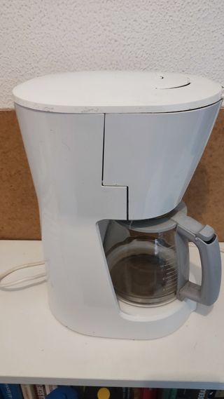 Cafetera goteo Bosch blanca