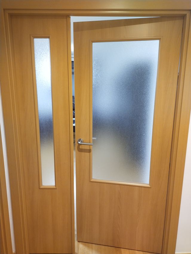 Puertas de madera con cristal