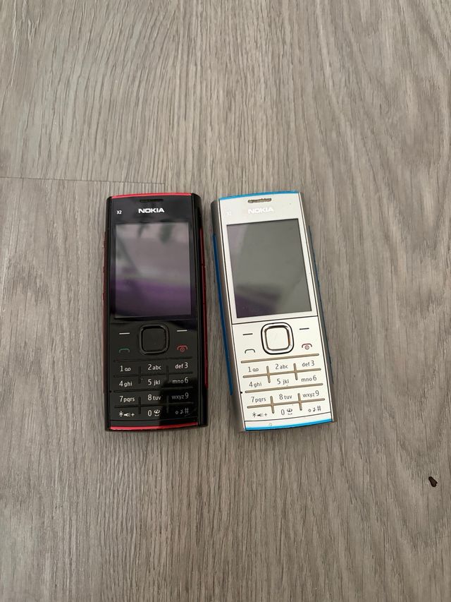 Lote 3 Teléfonos Móviles BlackBerry, Nokia, Samsun