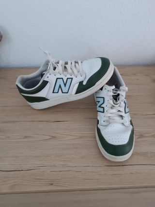 Zapatillas New Balance Blancas y Verdes
